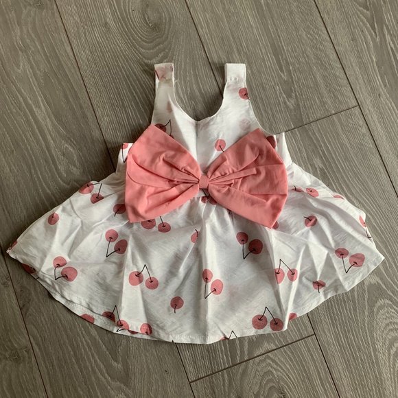 9-12 Month dress and hat set - Picture 2 of 5